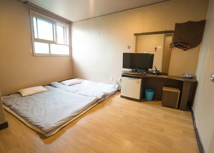 Hostel Beewon