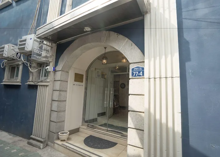 Beewon Hostel Seoul